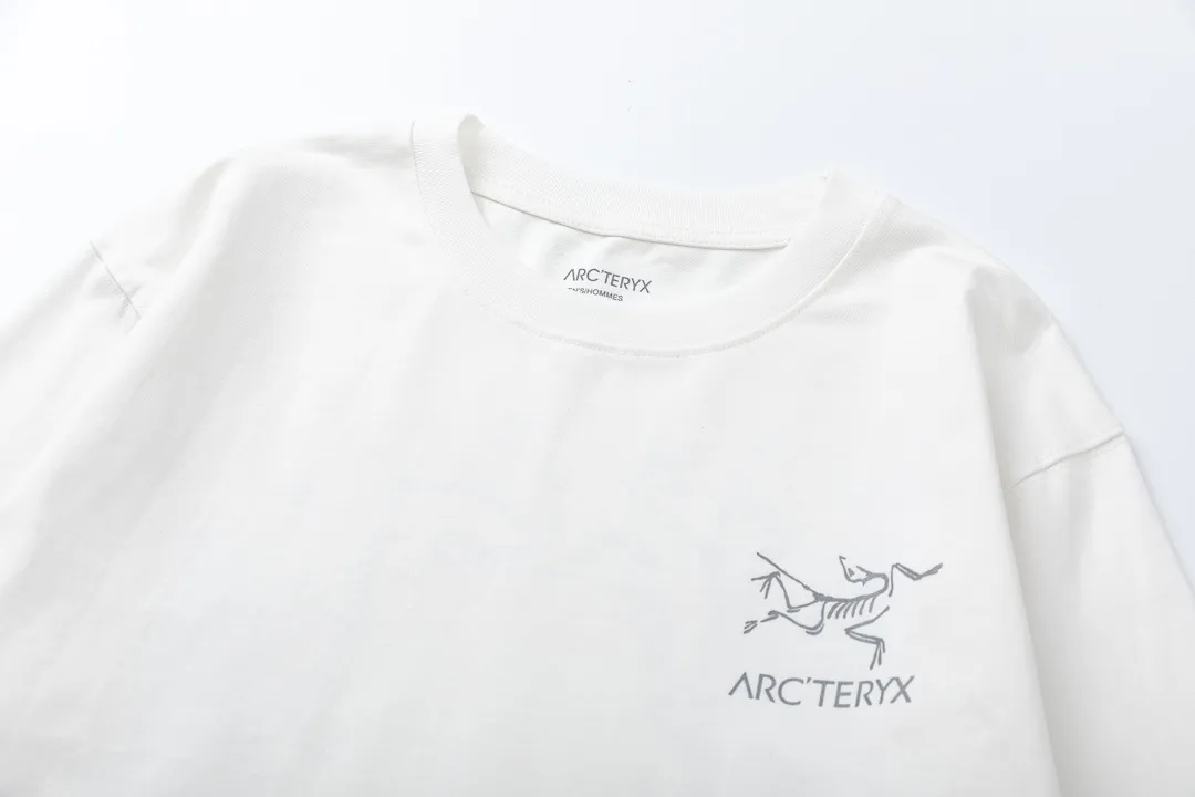 Ayc Teryx 2024FW LOGO Premium 32s Same Style ：Black White Size：XS S M L